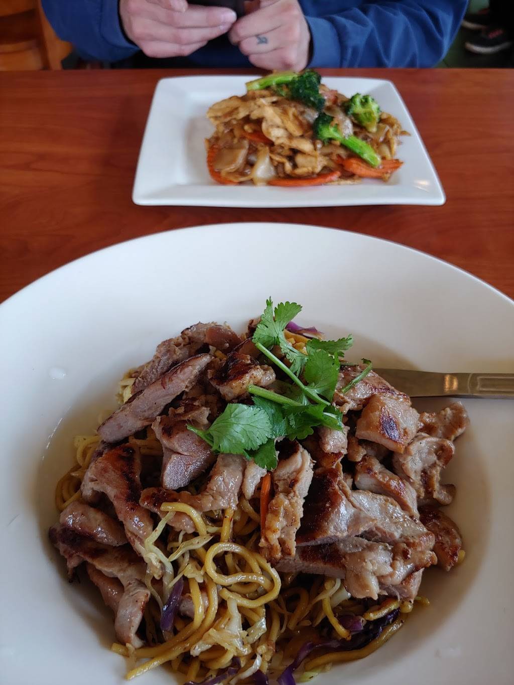 Pac Thai | restaurant | 1923 Pacific Ave, Forest Grove, OR 97116, USA | 5039921800 OR +1 503-992-1800