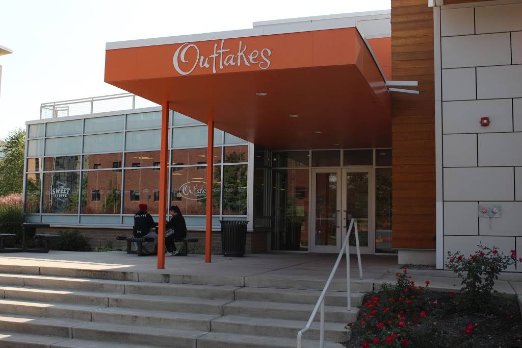 Carillon Place Dining Center | restaurant | 999 E Wooster St #801, Bowling Green, OH 43402, USA | 4193722891 OR +1 419-372-2891