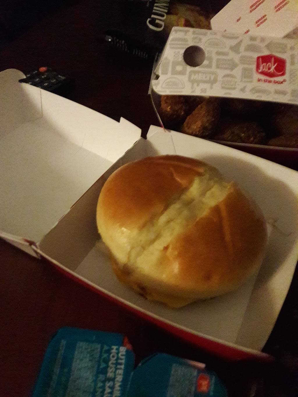 Jack in the Box | restaurant | 3330 Nameoki Rd, Granite City, IL 62040, USA | 6188778884 OR +1 618-877-8884