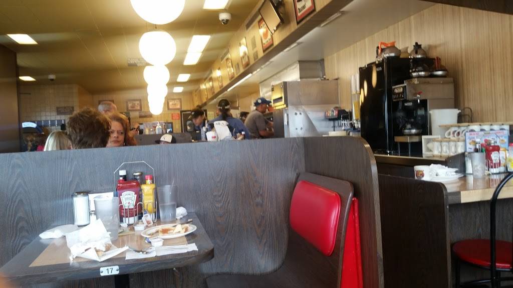 Waffle House | meal takeaway | 941 Conference Dr, Goodlettsville, TN 37072, USA | 6158596166 OR +1 615-859-6166