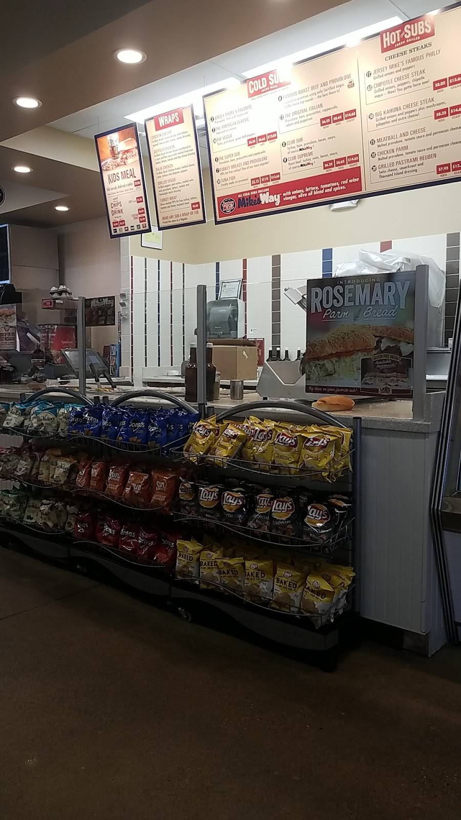 Jersey Mikes Subs | meal takeaway | 3464 28th St SE, Kentwood, MI 49512, USA | 6163509585 OR +1 616-350-9585