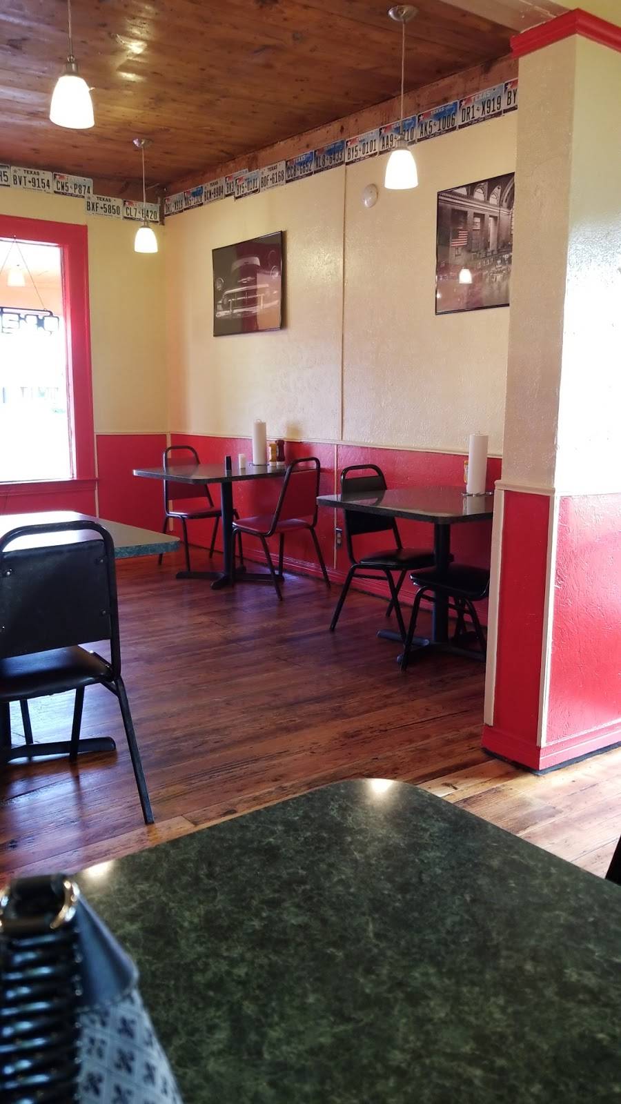 Kaufman Burgers | restaurant | 2709, 807 S Washington St, Kaufman, TX 75142, USA | 4697701543 OR +1 469-770-1543