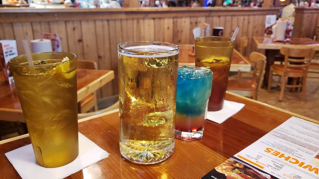 Hooters | restaurant | 9495 US 49, Gulfport, MS 39503, USA | 2288641185 OR +1 228-864-1185