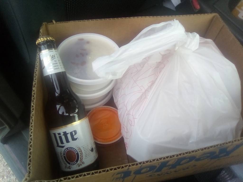 Buffalo Bell | restaurant | 3756 S 6th Ave, Tucson, AZ 85713, USA | 5206220503 OR +1 520-622-0503