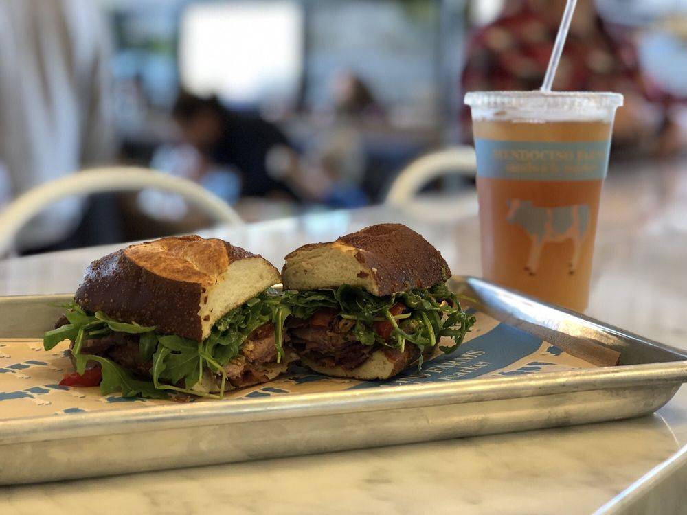 Mendocino Farms | meal takeaway | Ice Blocks, 1610 R St Suite 125, Sacramento, CA 95811, USA | 9163685400 OR +1 916-368-5400