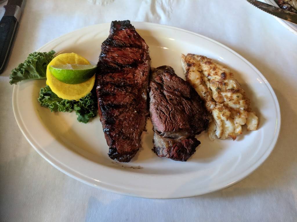 Charleys Steak House | restaurant | 2901 Parkway Blvd Suite 1A, Kissimmee, FL 34747, USA | 4073966055 OR +1 407-396-6055