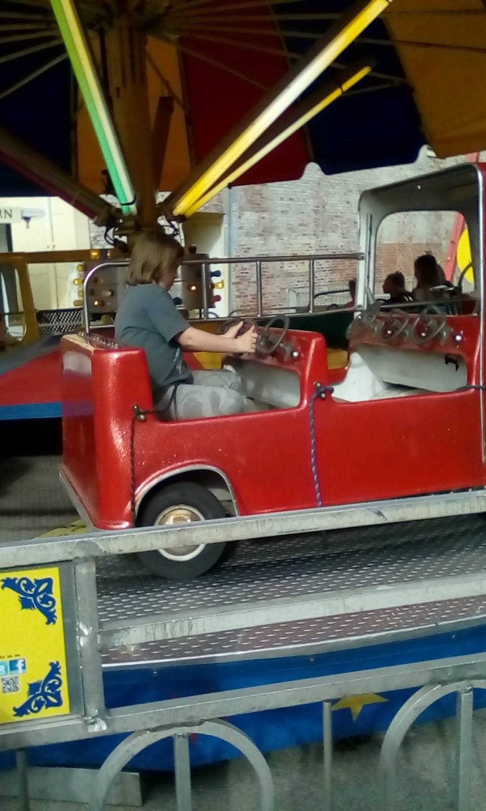 Marthas popcorn | restaurant | 2225, 112 W 9th St, Auburn, IN 46706, USA | 2602260517 OR +1 260-226-0517