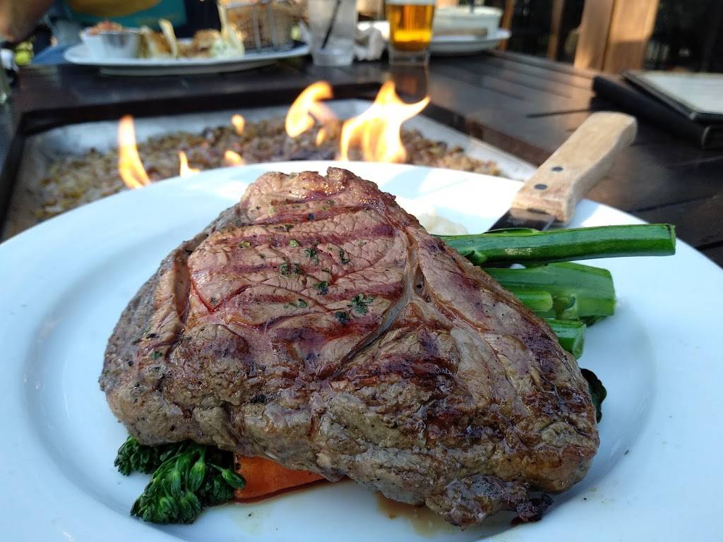 On the Rocks Bar & Grill | restaurant | 12752 Valley View St, Garden Grove, CA 92845, USA | 7148969000 OR +1 714-896-9000