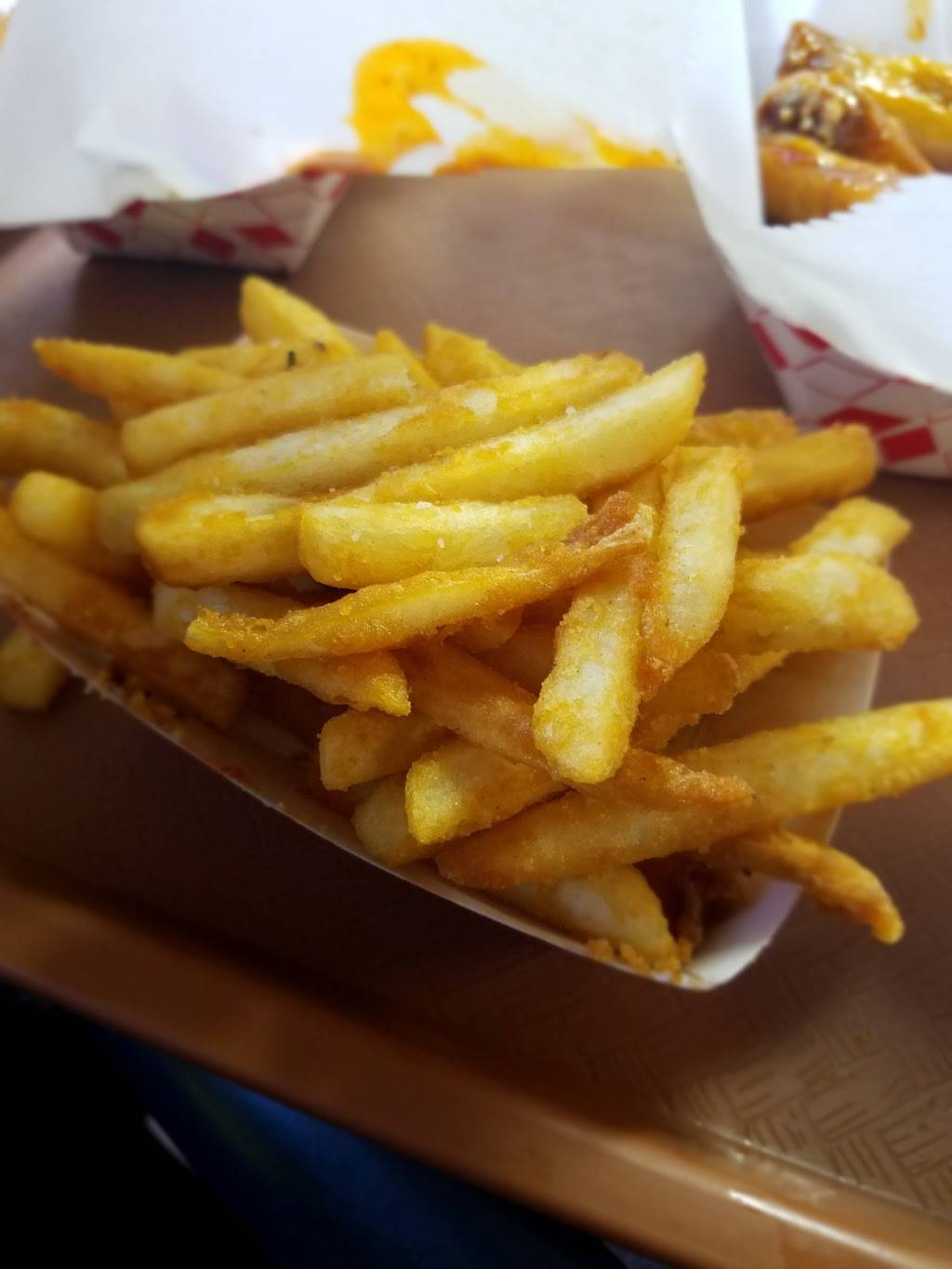 Wing Cave & Grill | restaurant | 1450 W 104th Ave, Northglenn, CO 80234, USA | 3032425996 OR +1 303-242-5996