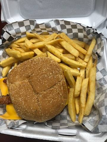 Ketta’s kitchen llc | restaurant | 5908 N 76th St, Milwaukee, WI 53218, USA | 4143169000 OR +1 414-316-9000