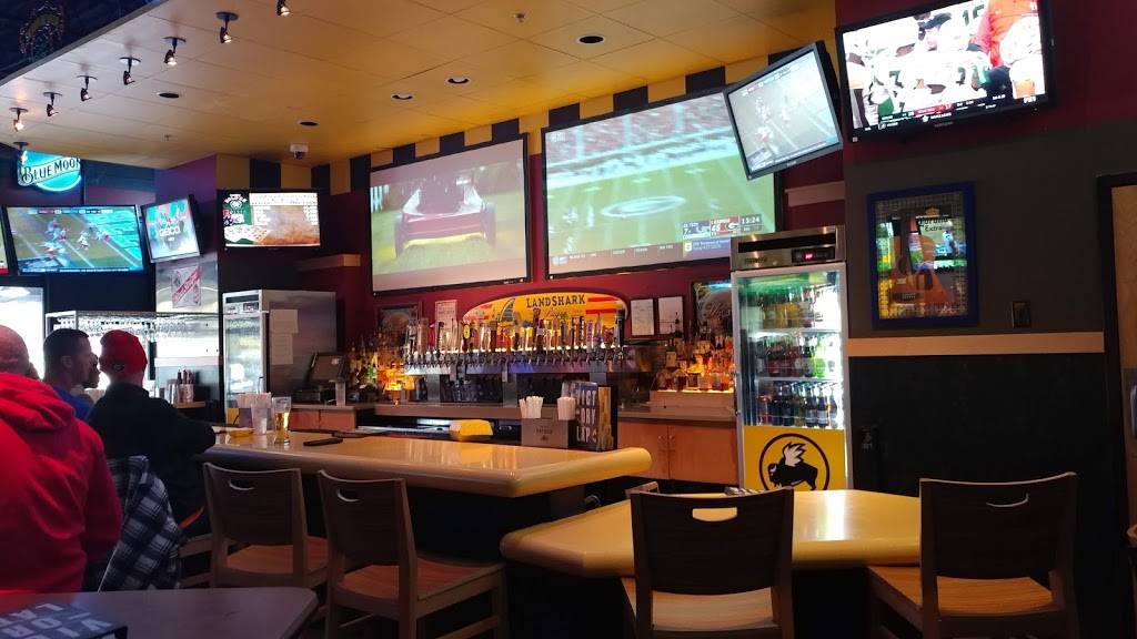 Buffalo Wild Wings | restaurant | 2530 Sardis Rd N, Charlotte, NC 28227, USA | 7048499464 OR +1 704-849-9464