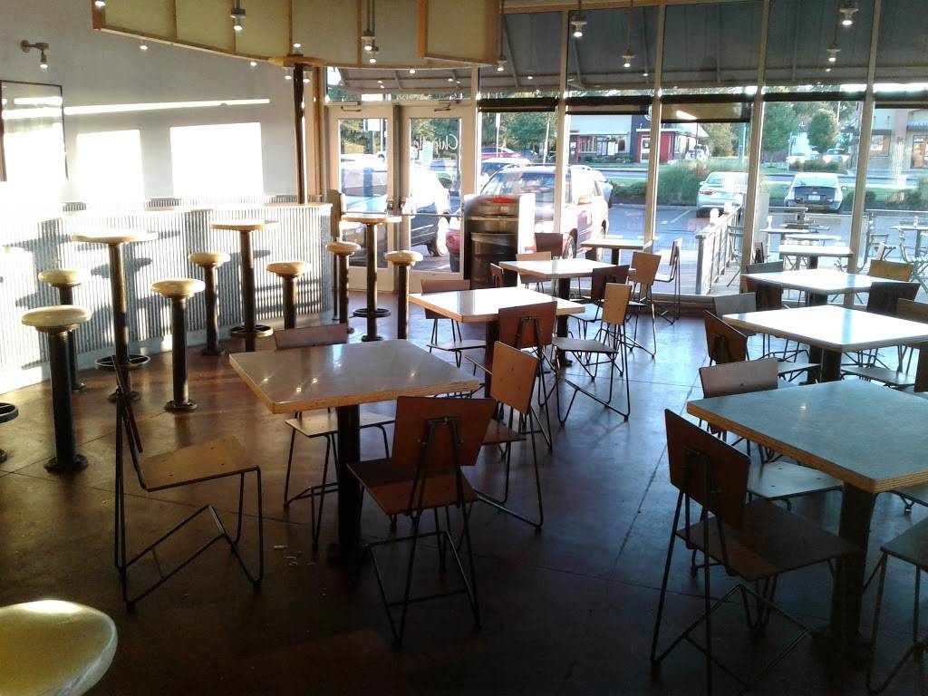 Chipotle Mexican Grill | restaurant | 9430C Colerain Ave, Cincinnati, OH 45251, USA | 5133852156 OR +1 513-385-2156