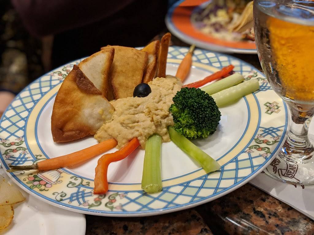 Scotts Seafood Grill & Bar | restaurant | 2 Broadway, Oakland, CA 94607, USA | 5104443456 OR +1 510-444-3456