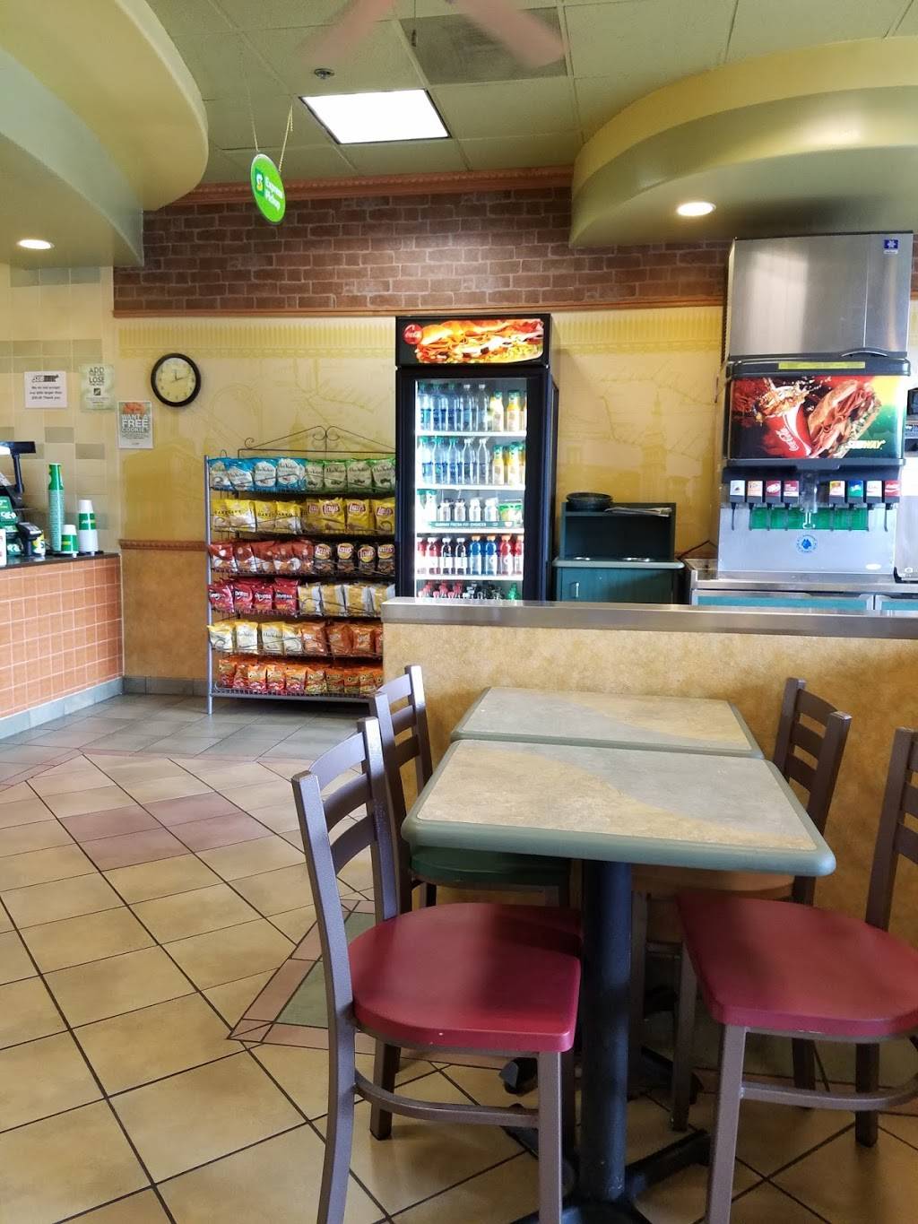 Subway | restaurant | 1117 S Cloverdale Blvd, Cloverdale, CA 95425, USA | 7078949391 OR +1 707-894-9391