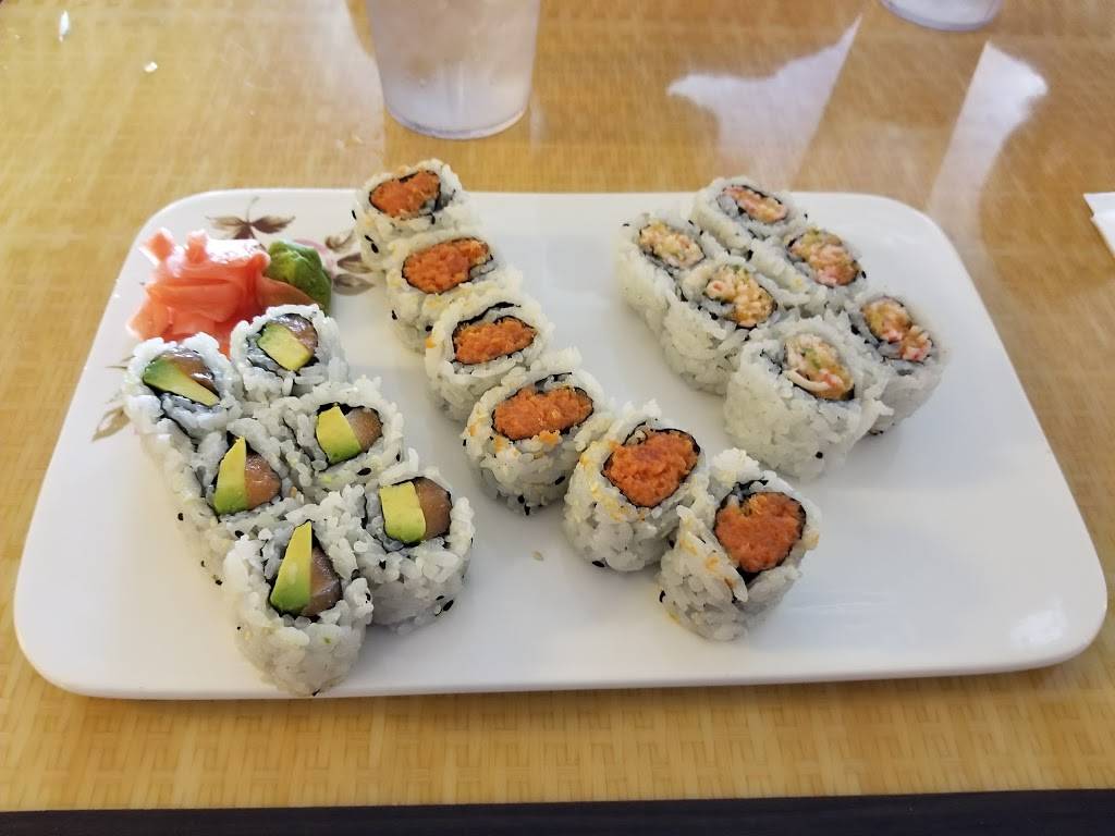 Nagoya Japanese Restaurant | restaurant | 1637 N Central Ave, Marshfield, WI 54449, USA | 7158982200 OR +1 715-898-2200