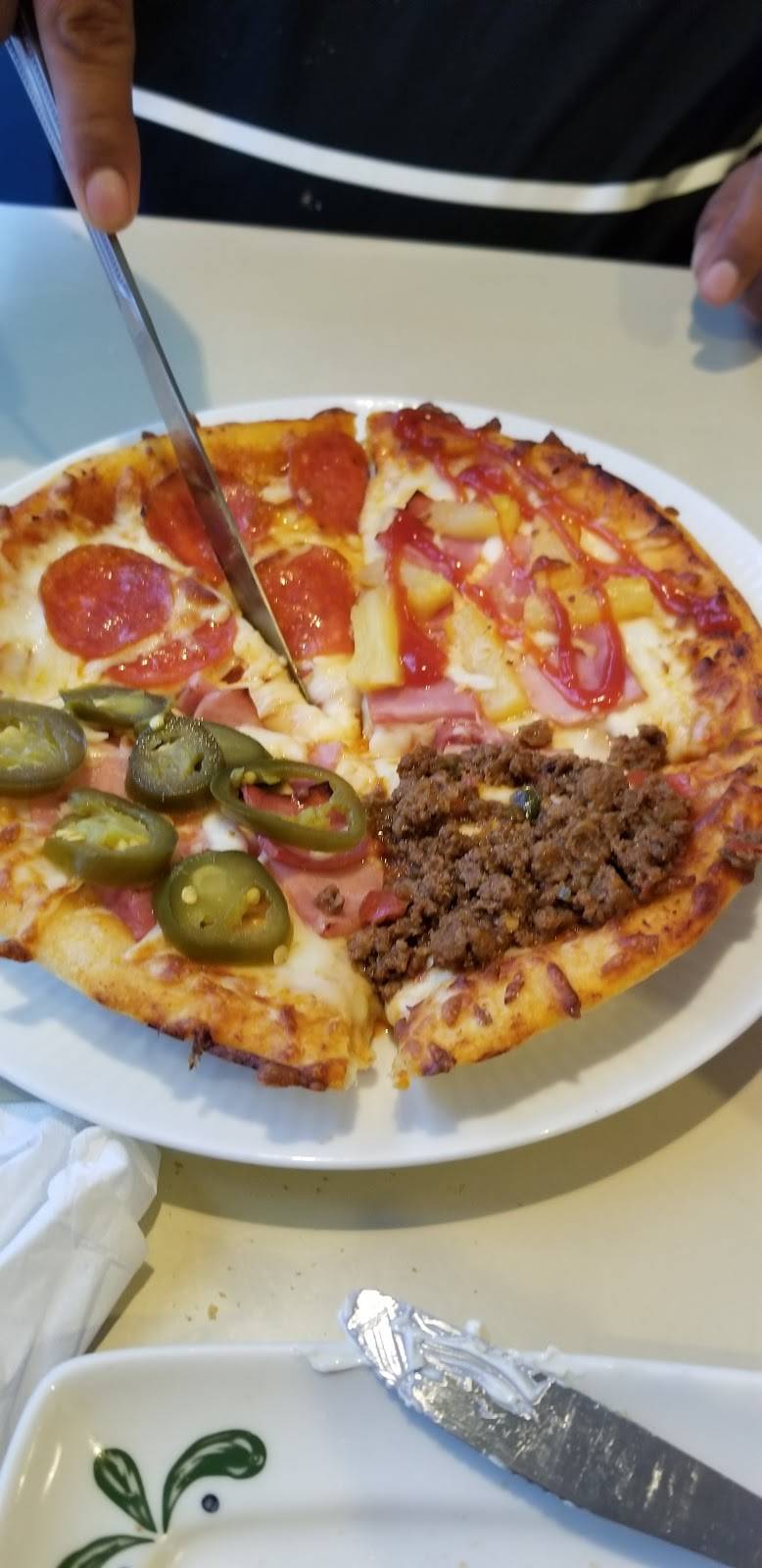 Rico Sabor Cubano Restaurant | restaurant | 14845 Bellaire Blvd, Houston, TX 77083, USA | 2815685870 OR +1 281-568-5870