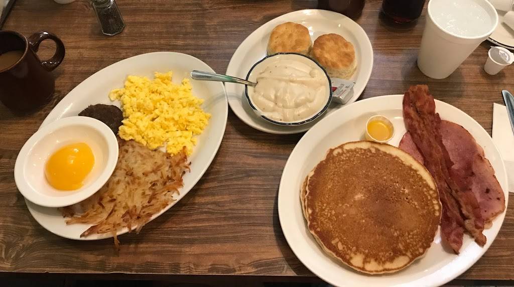 Hungry Bear Pancake & Bar-B-Q | restaurant | 1310 Main St, Murray, KY 42071, USA | 2707537641 OR +1 270-753-7641