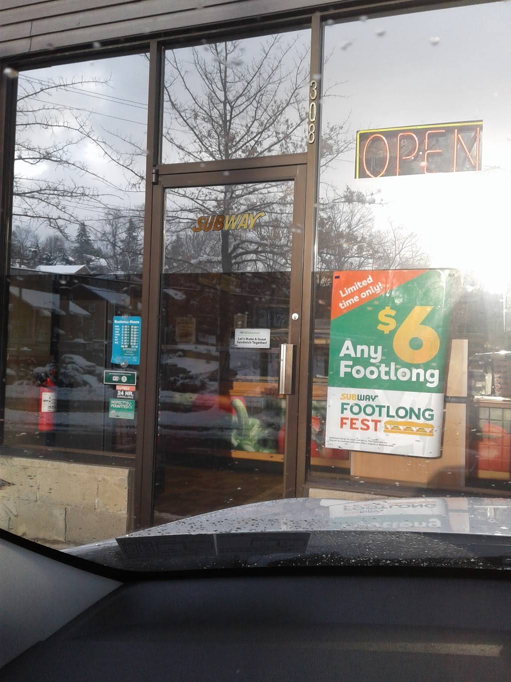 Subway Restaurants | restaurant | 308 Cochran Rd, Pittsburgh, PA 15228, USA | 4123439562 OR +1 412-343-9562