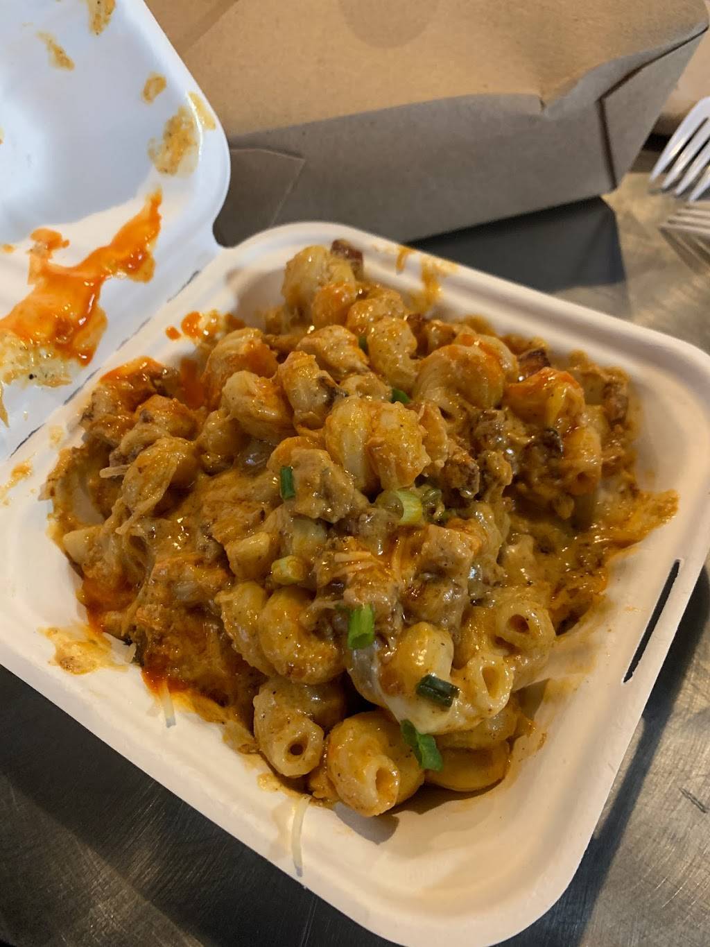 MAD MACS OF BEAVERTON | restaurant | 4250 SW Rose Biggi Ave, Beaverton, OR 97005, USA | 5036602810 OR +1 503-660-2810