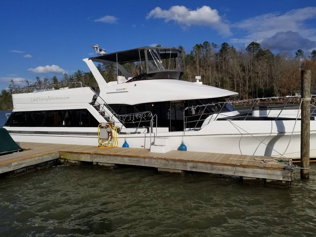 Lake Hickory Adventures | restaurant | 6707 Limbaugh Ln, Hickory, NC 28601, USA | 8283582384 OR +1 828-358-2384