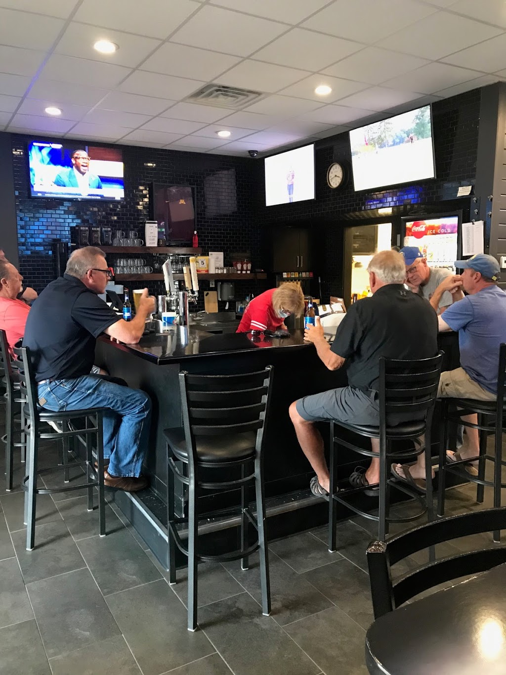 Botskis | restaurant | 1914 S Sycamore Ave # 104, Sioux Falls, SD 57110, USA | 6052715353 OR +1 605-271-5353