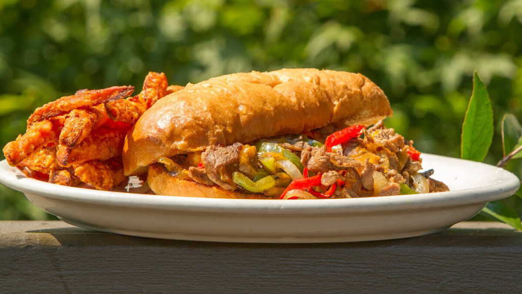 Charlies Place | restaurant | 981 Foothill Blvd, San Luis Obispo, CA 93405, USA | 8055439810 OR +1 805-543-9810