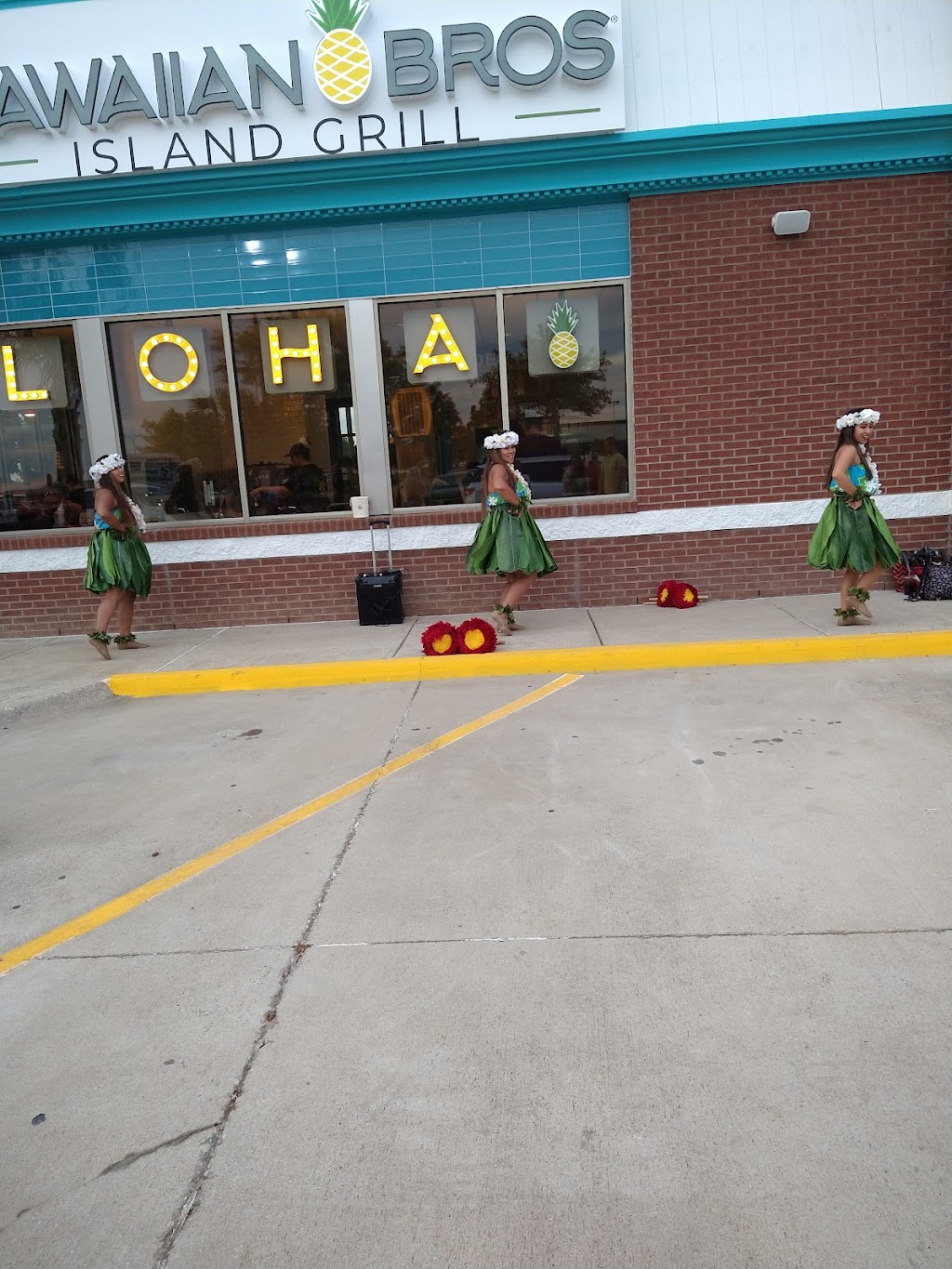 Hawaiian Bros Island Grill | restaurant | 8820 FM 423, Frisco, TX 75036, USA | 2143838354 OR +1 214-383-8354