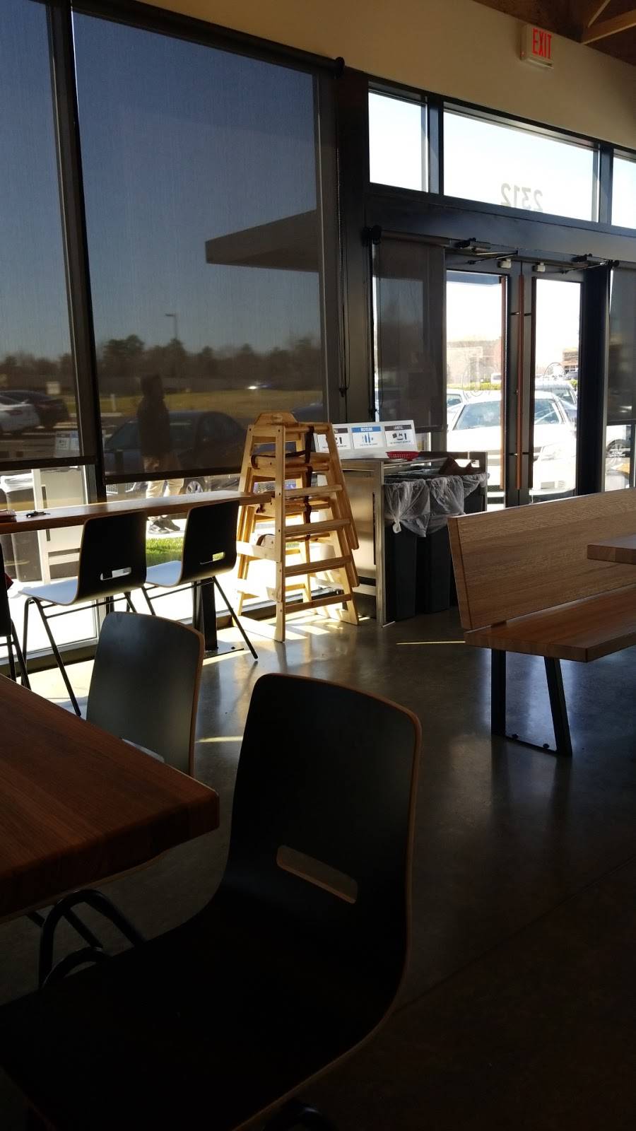 Chipotle Mexican Grill | restaurant | 2312 Whitehall Park Dr, Charlotte, NC 28273, USA | 7045040373 OR +1 704-504-0373