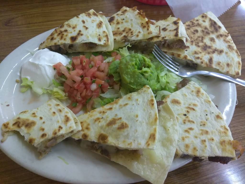 Martinez Taqueria & Grill | restaurant | 788 S Mill St suite 100, Lewisville, TX 75057, USA | 9729060057 OR +1 972-906-0057