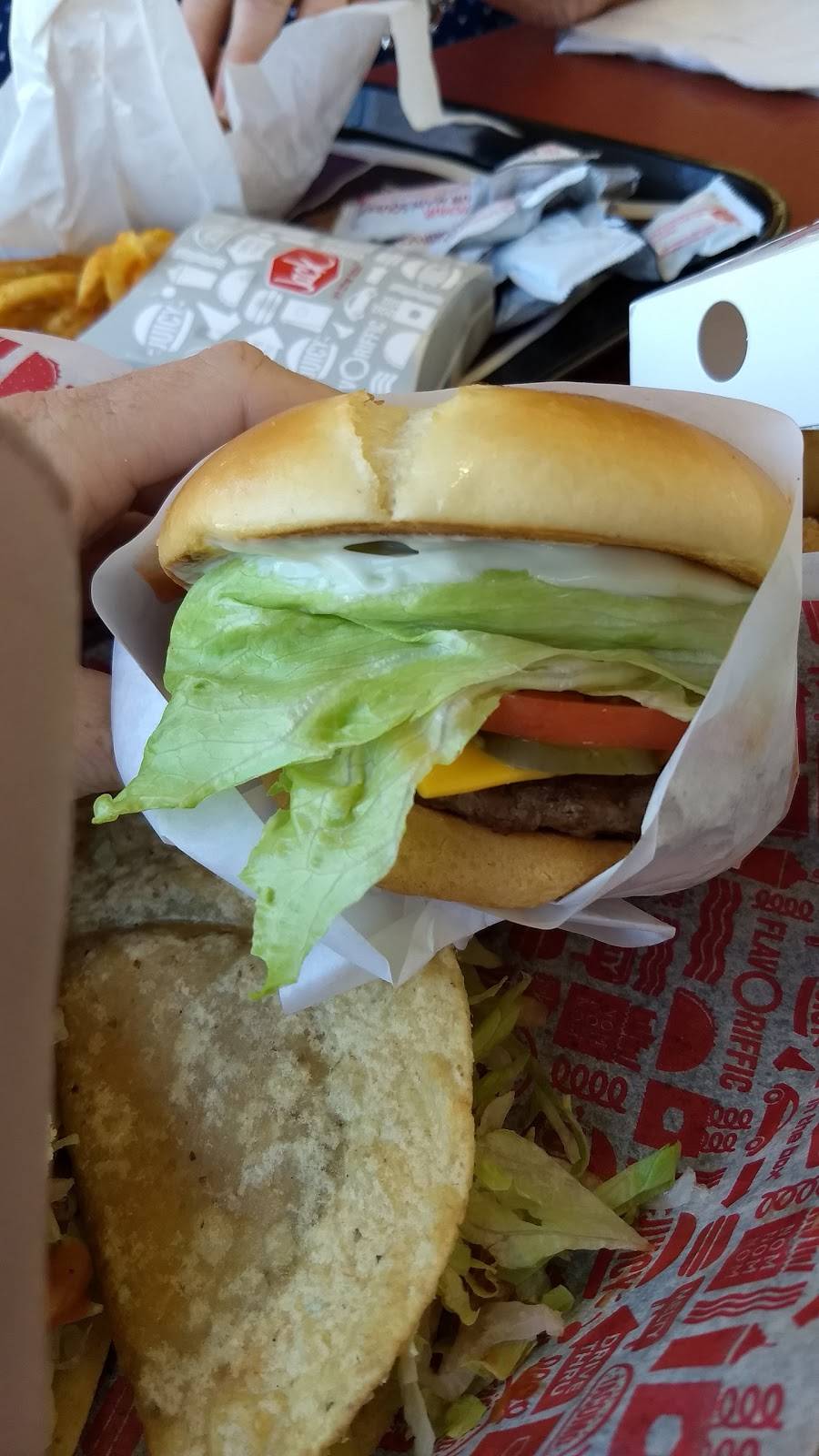 Jack in the Box | restaurant | 8919 Siegen Ln, Baton Rouge, LA 70810, USA | 2258199838 OR +1 225-819-9838