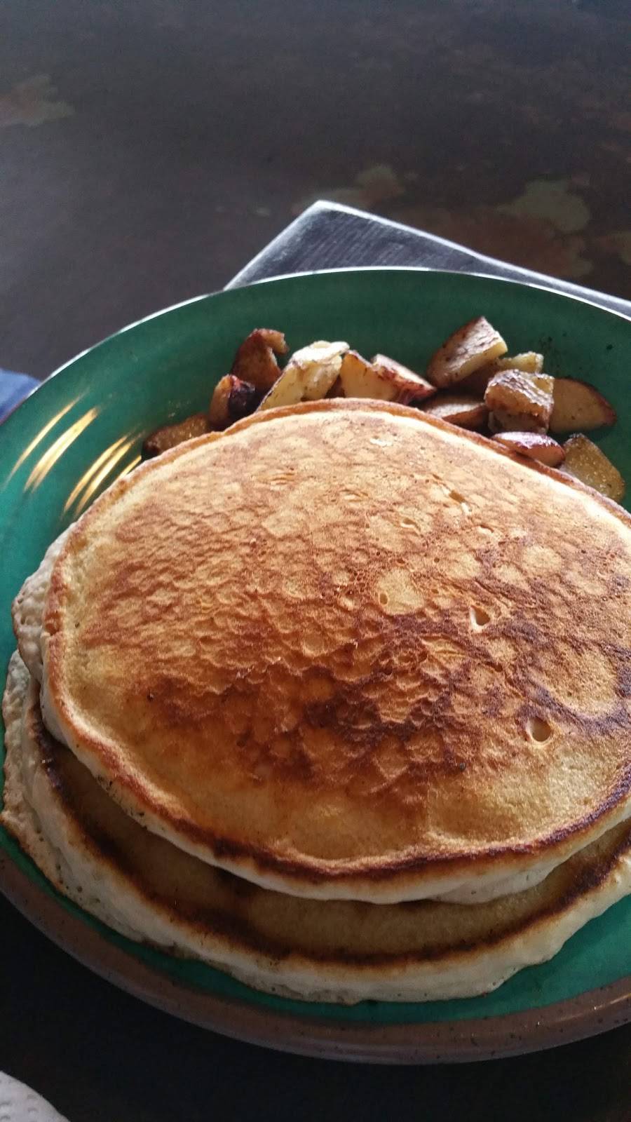 Bull Creek Fish Camp | restaurant | 3861 W Co Rd 2006, Bunnell, FL 32110, USA | 3864371991 OR +1 386-437-1991