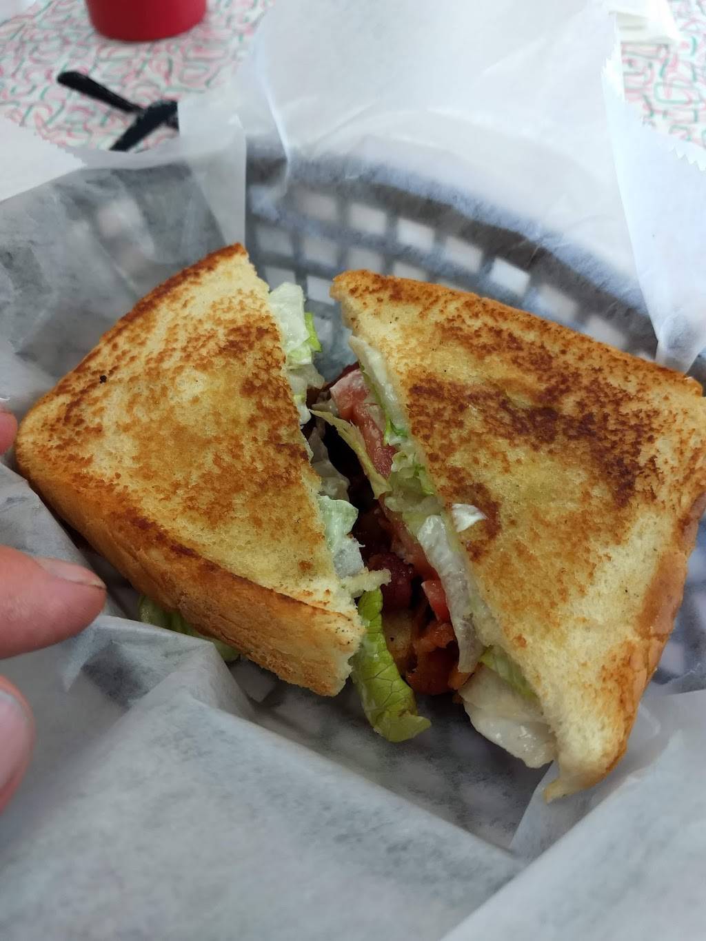 Hwy 55 Burgers Shakes & Fries | restaurant | 3700 S Memorial Dr E, Greenville, NC 27834, USA | 2523557627 OR +1 252-355-7627