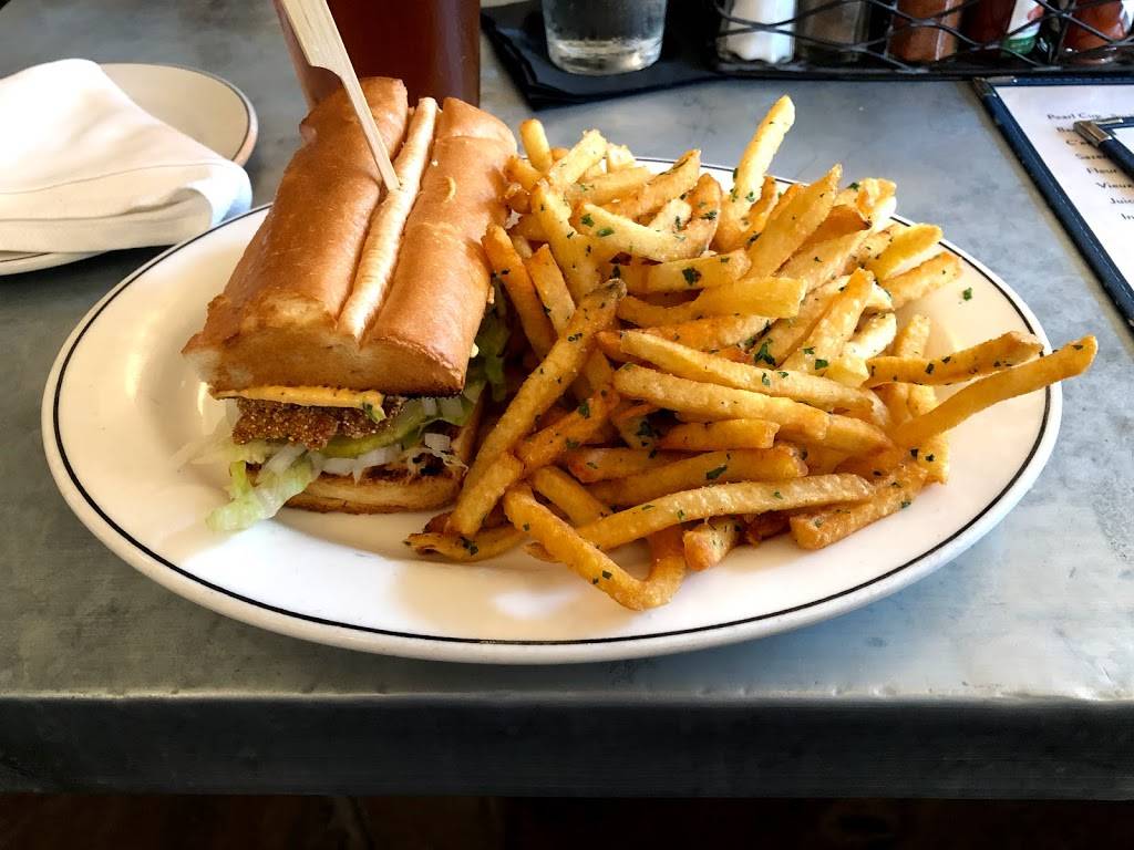 Pearl Dive Oyster Palace | restaurant | 1612 14th St NW, Washington, DC 20009, USA | 2023191612 OR +1 202-319-1612