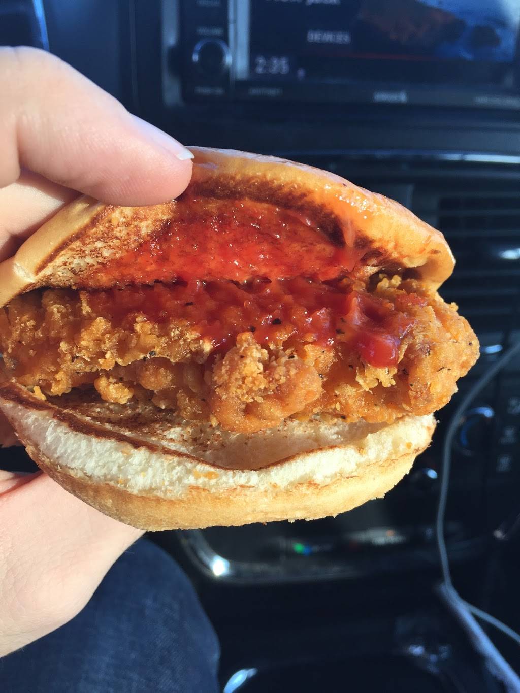 Wendys | restaurant | 1152 Davis Dr, Newmarket, ON L3Y 7V1, Canada | 9058530849 OR +1 905-853-0849