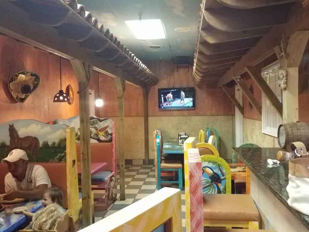 Rancho Viejo | restaurant | 540 W 3rd St, Grove, OK 74344, USA | 9187868333 OR +1 918-786-8333