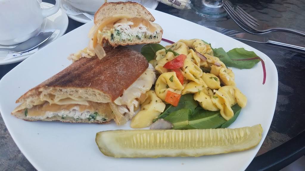 Wild Goose Tavern | restaurant | 512 Main St, Chatham, MA 02633, USA | 5089455590 OR +1 508-945-5590