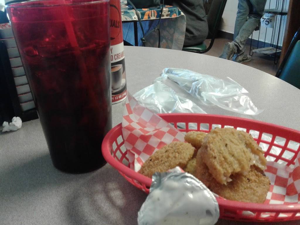 Whistle Stop | restaurant | 30 S College St, Byhalia, MS 38611, USA | 6628381000 OR +1 662-838-1000