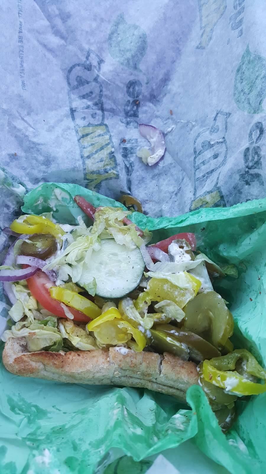 Subway | meal takeaway | 1670 E Cheyenne Mt Blvd Ctr #836-C, Colorado Springs, CO 80906, USA | 7195388606 OR +1 719-538-8606