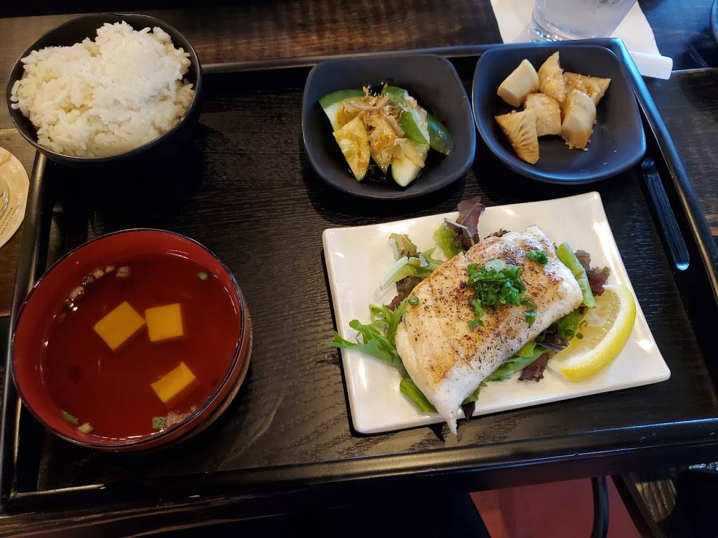 Shinpachi Japanese Restaurant | restaurant | 91-1121 Keaunui Dr suite #114, Ewa Beach, HI 96706, USA | 8088888818 OR +1 808-888-8818