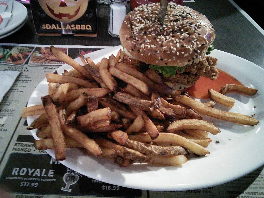 Dallas BBQ | restaurant | 89-14 Parsons Blvd, Jamaica, NY 11432, USA | 7182157300 OR +1 718-215-7300