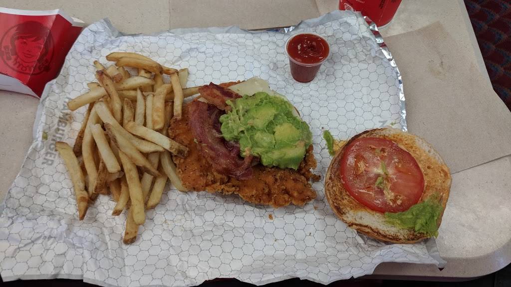 Wendys | restaurant | 3541 S Meridian Ave, Wichita, KS 67217, USA | 3169435600 OR +1 316-943-5600