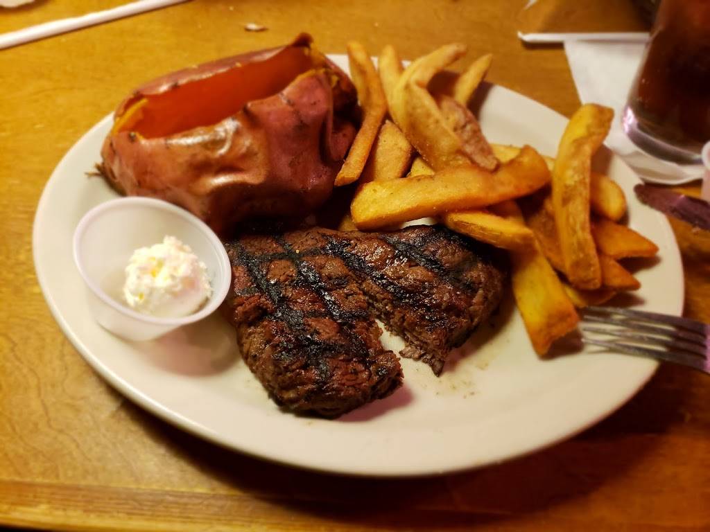 Texas Roadhouse | restaurant | 36750 Ford Rd, Westland, MI 48185, USA | 7347294570 OR +1 734-729-4570