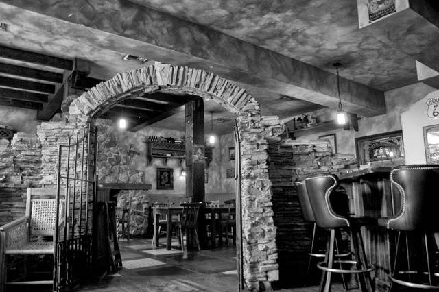 The Kerry Piper | restaurant | 7900 Joliet Rd, Willowbrook, IL 60527, USA | 6303253732 OR +1 630-325-3732