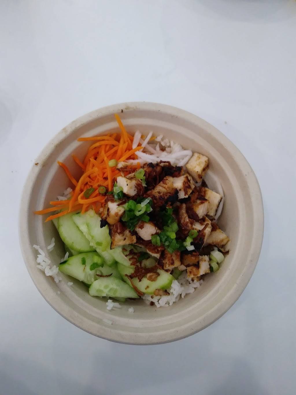 Viet Nom Noms | restaurant | 5221 Bellaire Blvd, Bellaire, TX 77401, USA | 8325825056 OR +1 832-582-5056