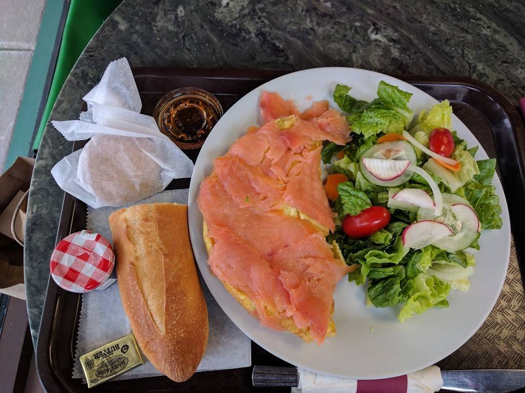 Bonjour Cafe Bakery | bakery | 1550 E 55th St, Chicago, IL 60615, USA | 7732415300 OR +1 773-241-5300