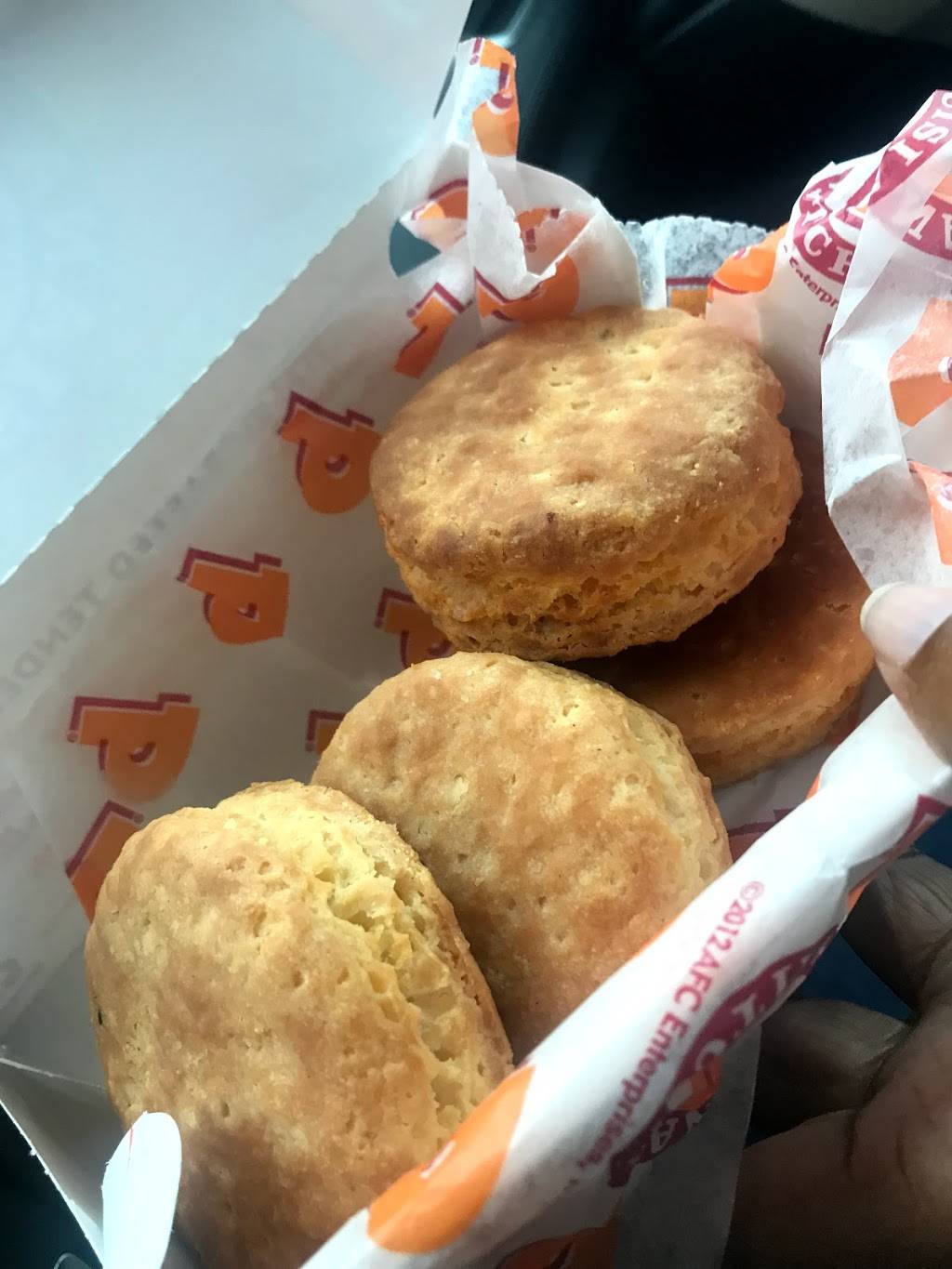 Popeyes Louisiana Kitchen | restaurant | 8121 Brook Rd, Richmond, VA 23227, USA | 8042666656 OR +1 804-266-6656