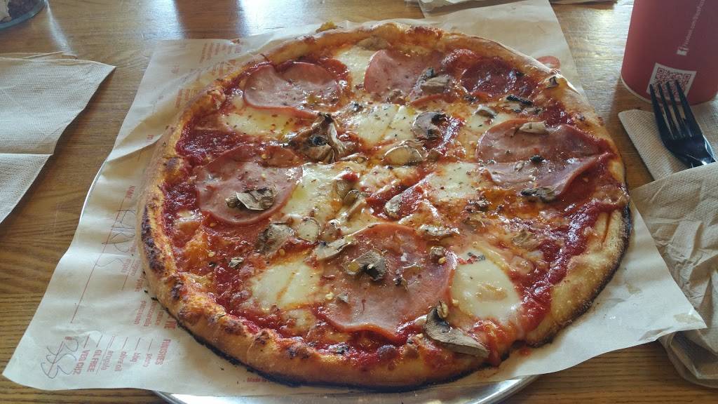 Blaze Pizza | meal takeaway | 4114 Sepulveda Blvd, Culver City, CA 90230, USA | 3103400638 OR +1 310-340-0638