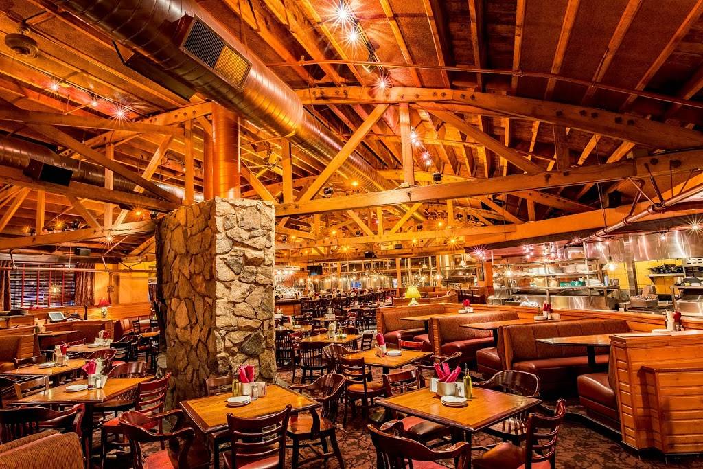 Glacier Brewhouse | restaurant | 737 W 5th Ave #110, Anchorage, AK 99501, USA | 9072742739 OR +1 907-274-2739