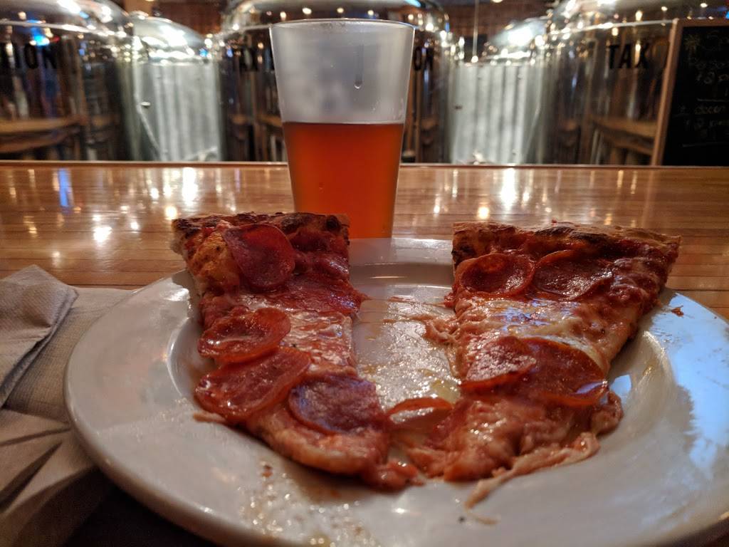 Scale House Brew Pub | restaurant | 1682, 23 Cinema Dr, Ithaca, NY 14850, USA | 6072570107 OR +1 607-257-0107