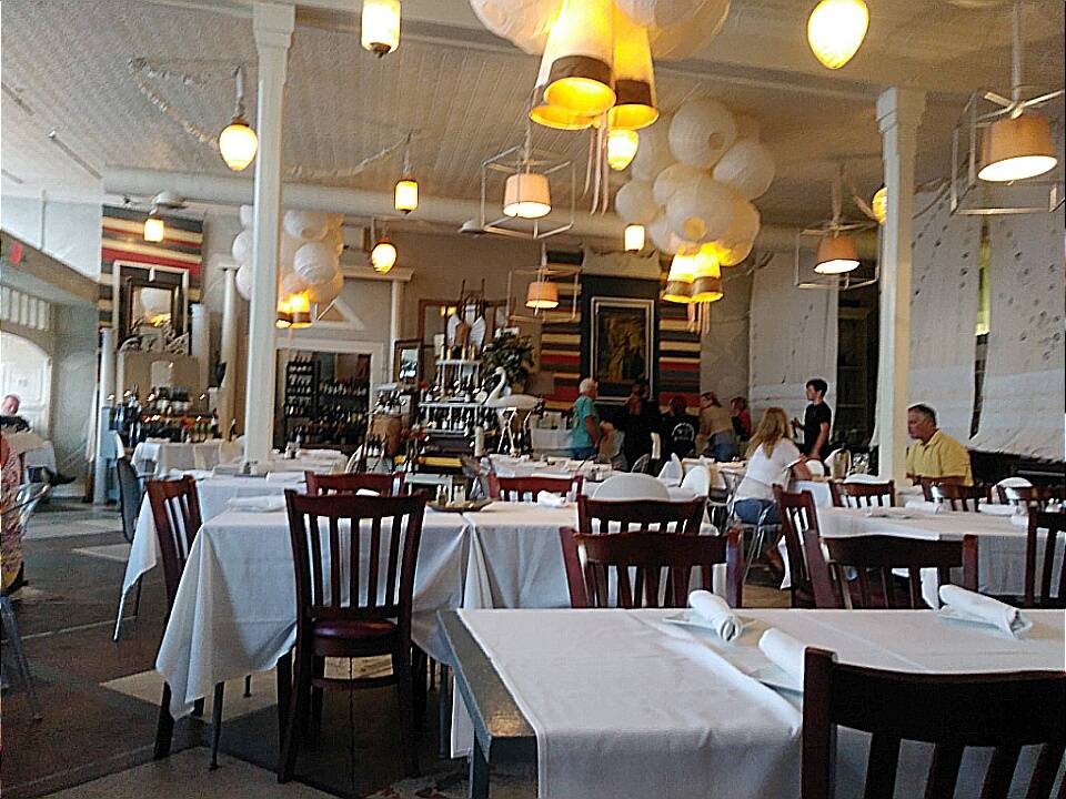 Spoon River Artworks and Market | restaurant | 263 Pamlico St, Belhaven, NC 27810, USA | 2529453899 OR +1 252-945-3899